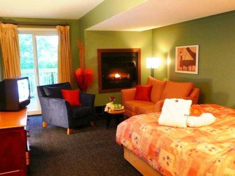 Auberge La Camarine Beaupré Rom bilde